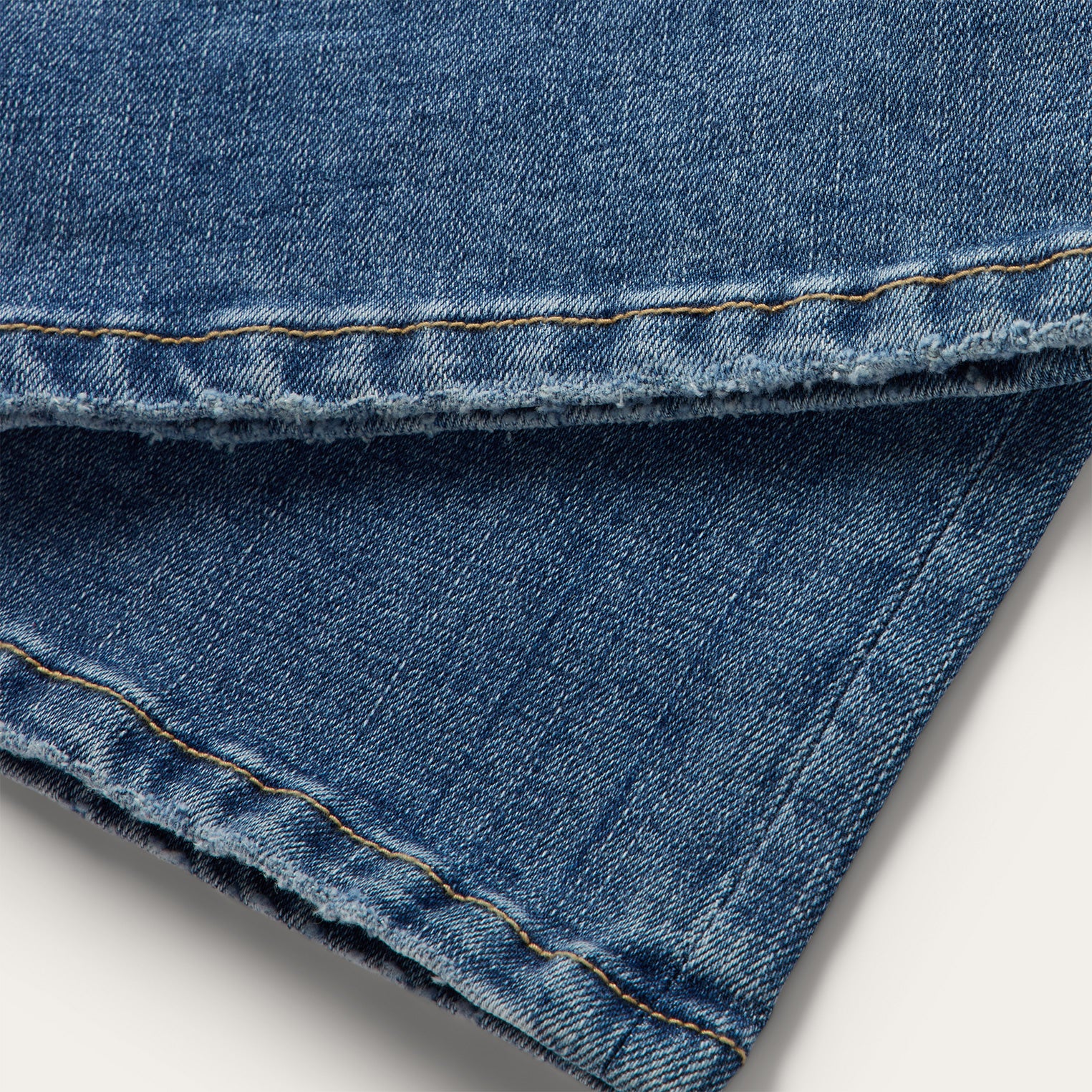 915 High Rise Straight Fit Jeans - Image 6