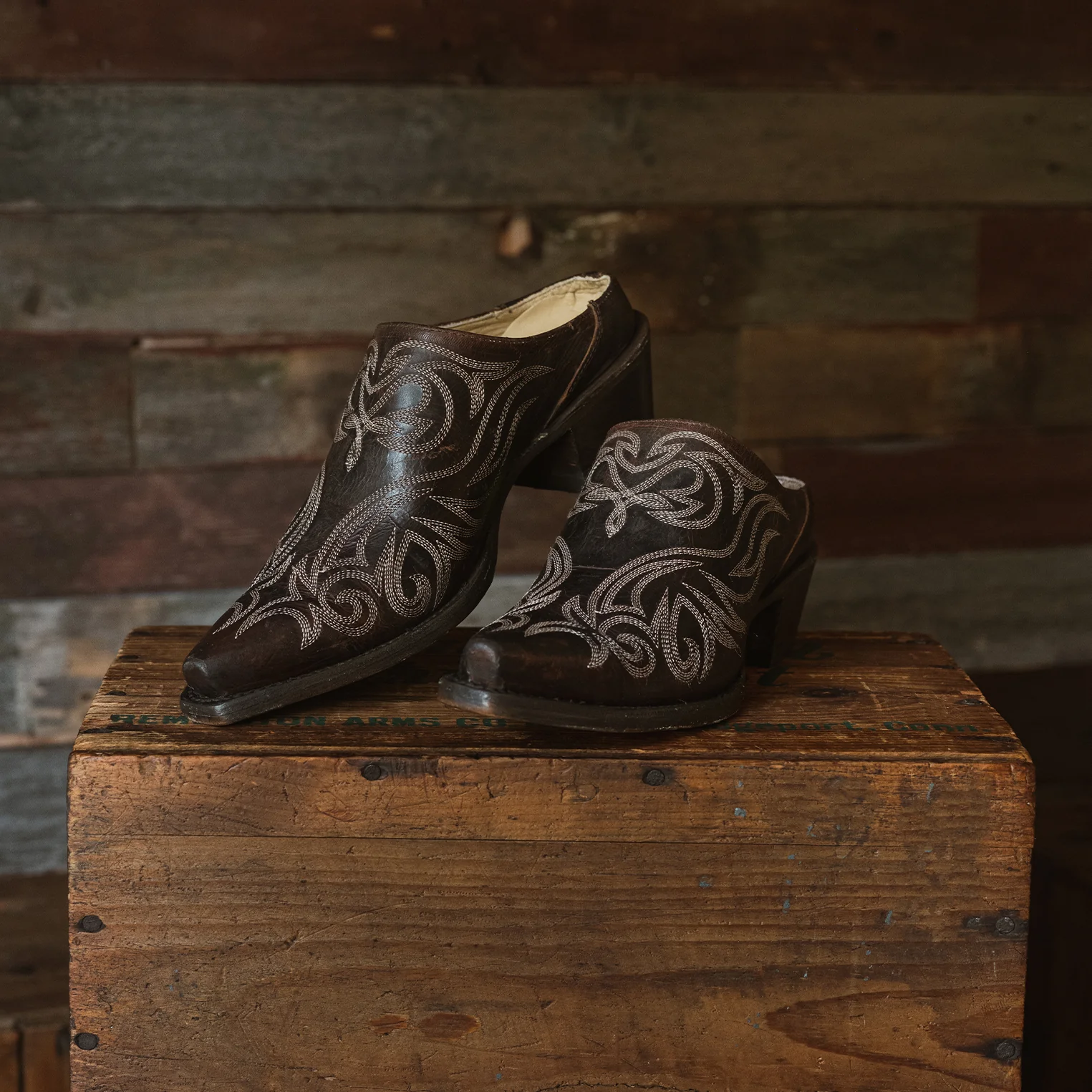 Adley Vintage Finished Leather Mules - Image 2