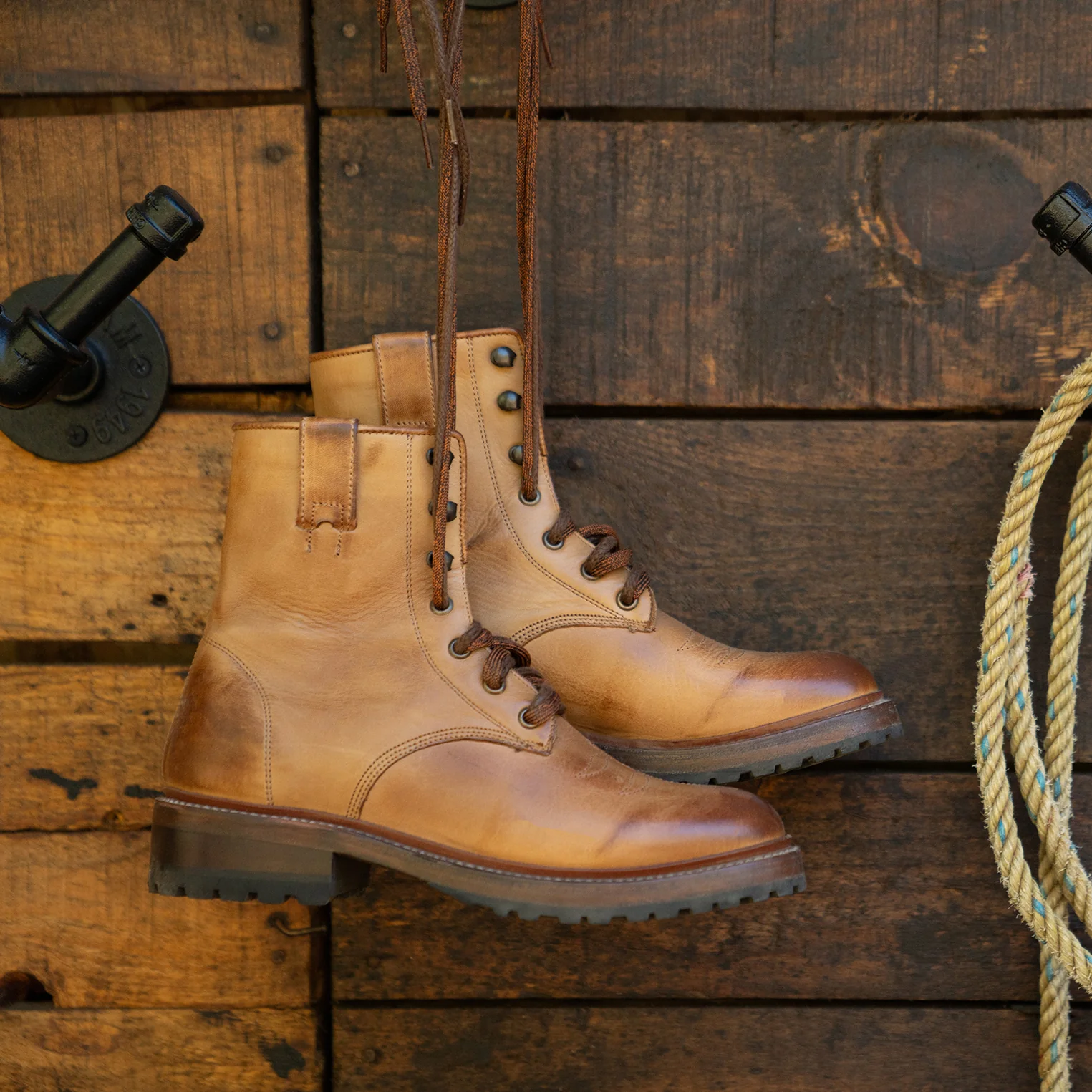 August Boots - Image 4