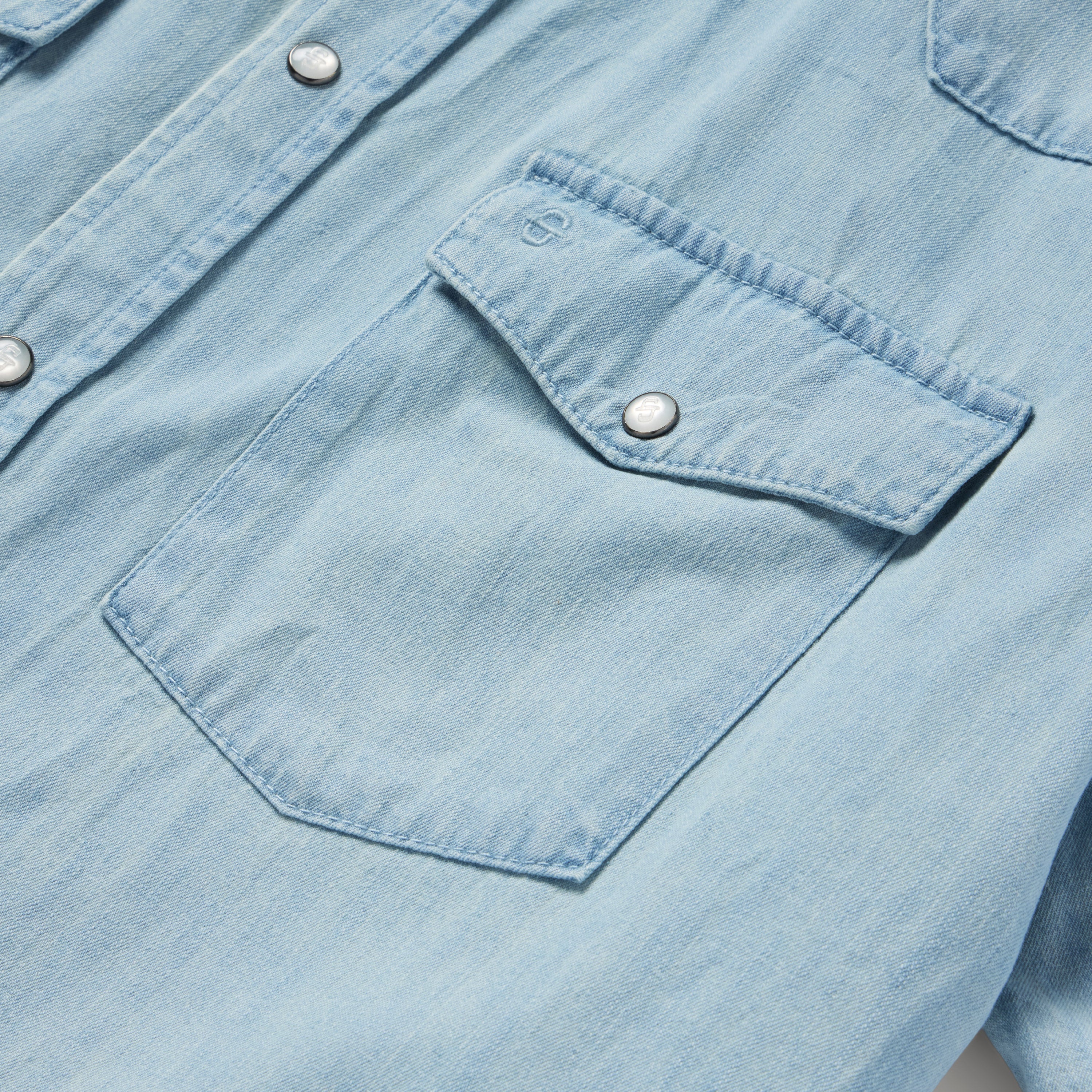 Chambray Oxford Short Sleeve Western Shirt - Image 6