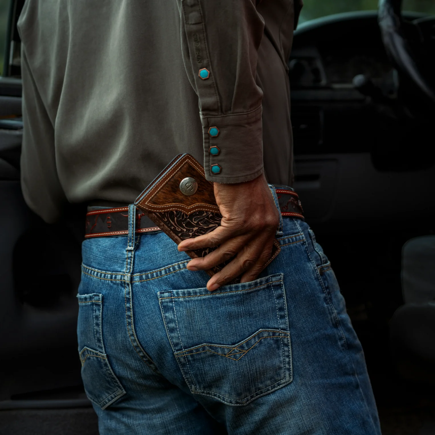 Hair-On-Hide Concho Checkbook - Image 3