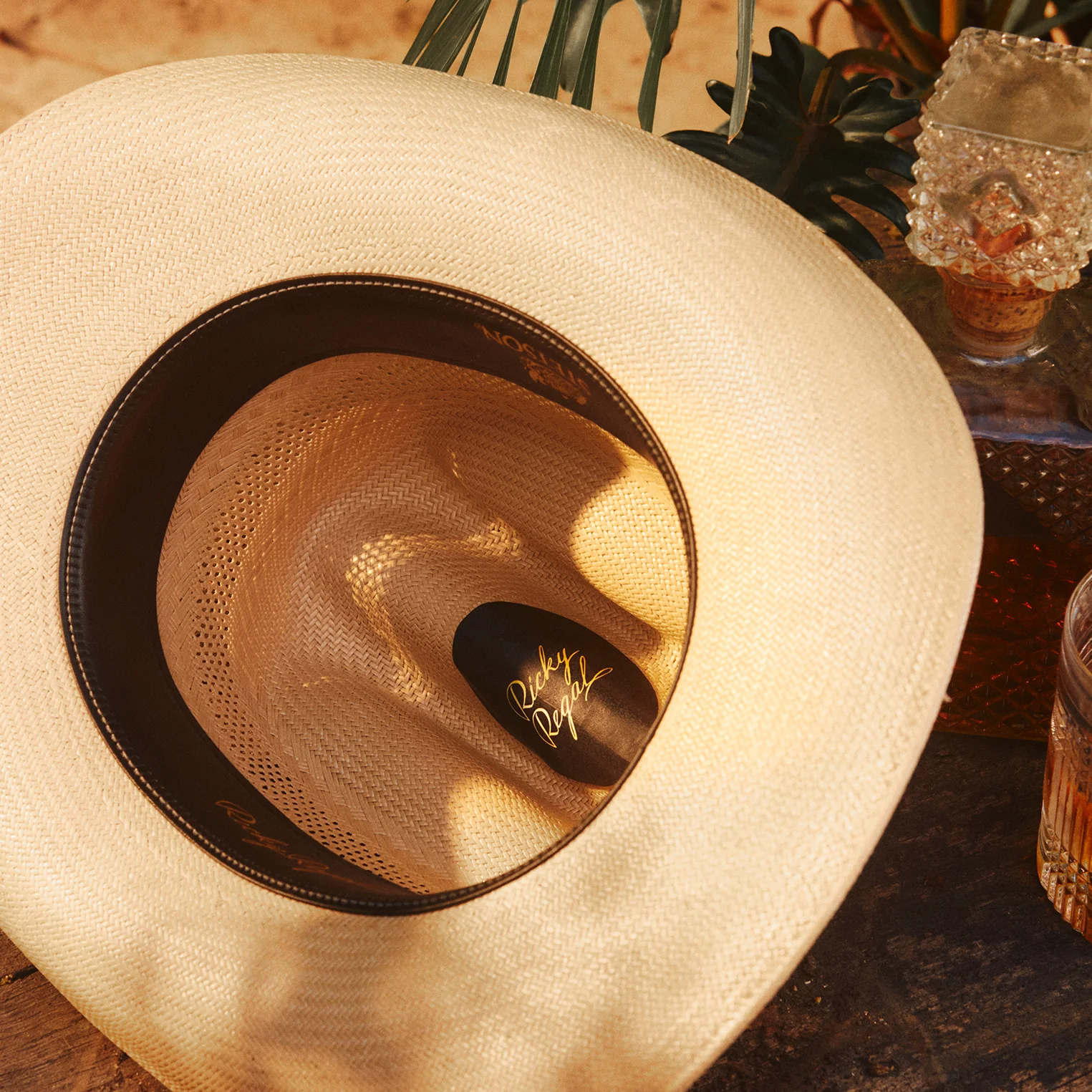 The Regal 10X Straw Hat - Image 9