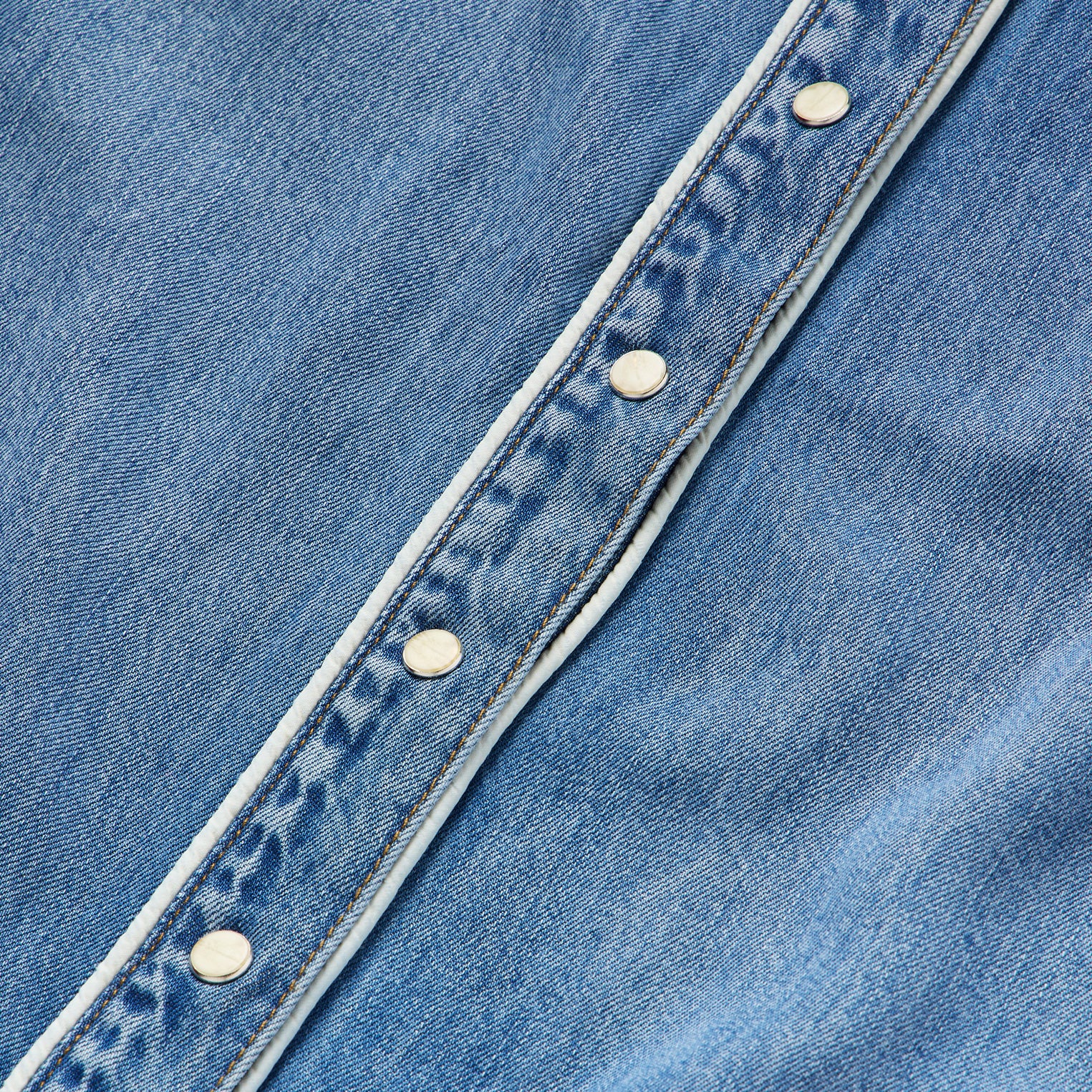 Sleeveless Denim Western Shirt - Image 5