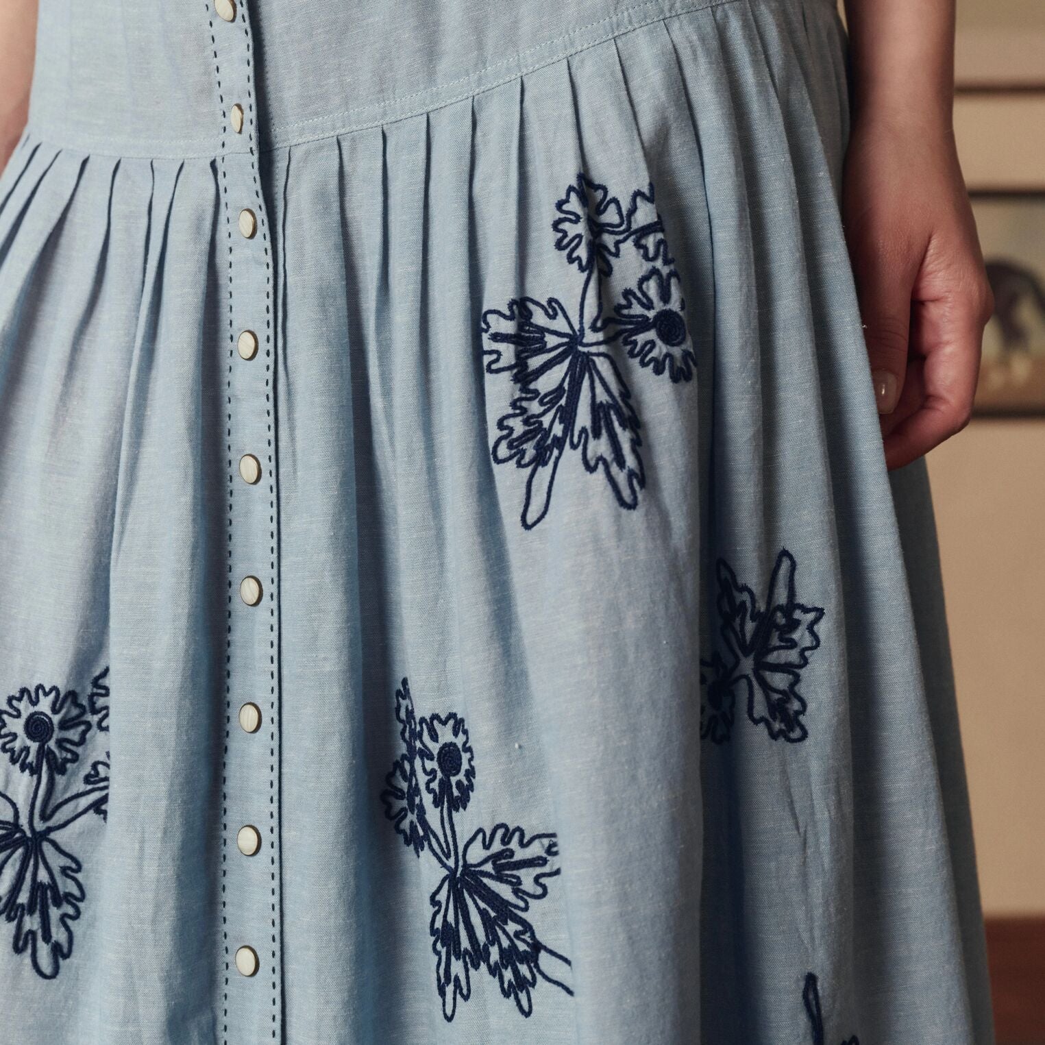 Stetson & THE GREAT. The Chambray Embroidered Highland Skirt - Image 3